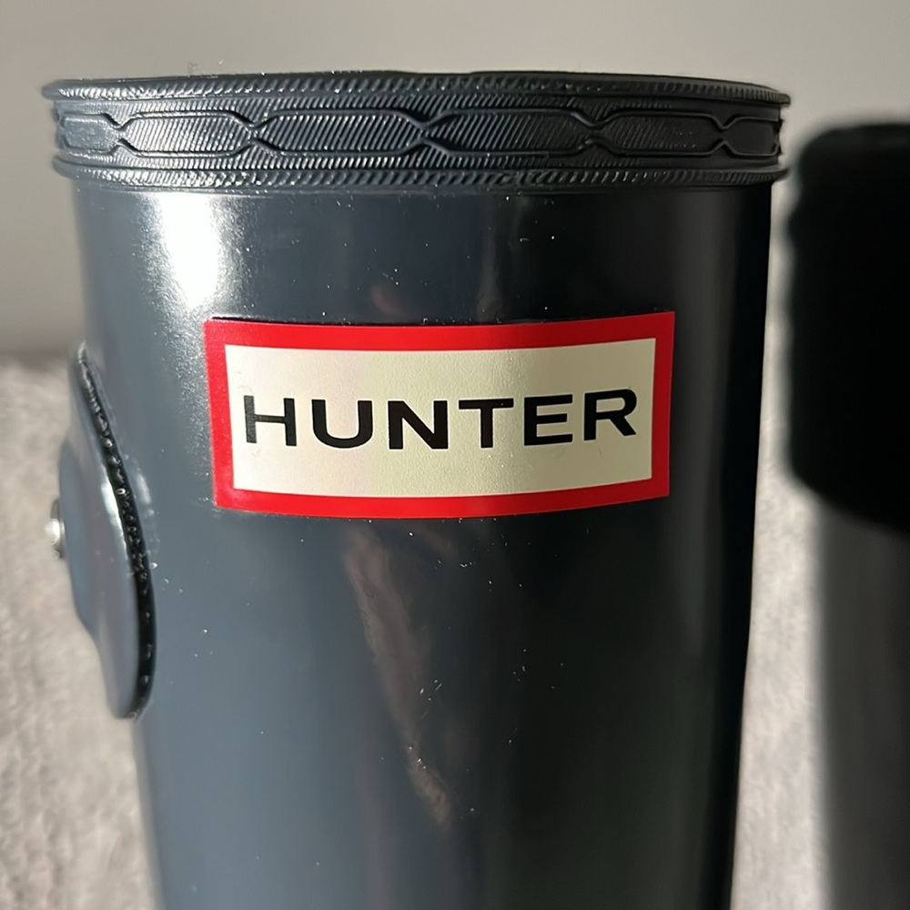 NWOT Women’s Hunter Tall Gloss Rain Boots 10 Wellies & Tall Boot Socks Black - Picture 3 of 11